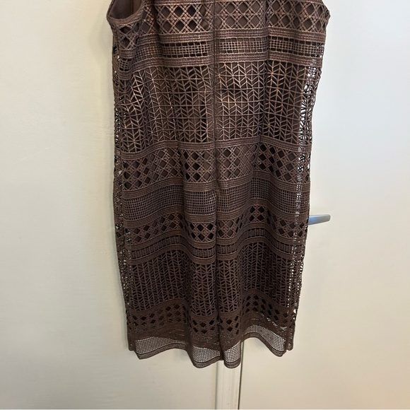 White House Black Market Brown Metallic Dress Size 2 - Picture 8 of 10
